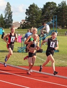Maria Mäkitalo (4) pm-pronssille 3000 metrillä. Copyright © 2008 Hanna-Mari Helkkala.